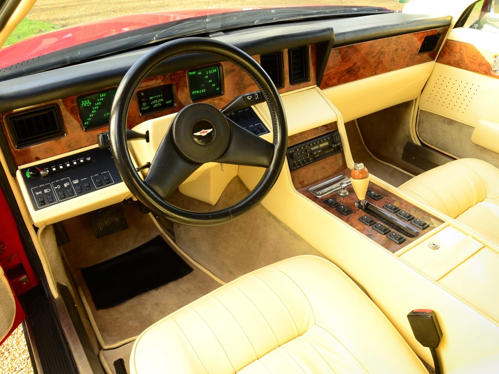 Aston Martin Lagonda (Automatic)